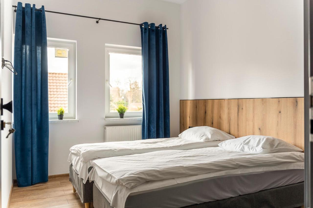 Gems Hostel Głogów Esterno foto