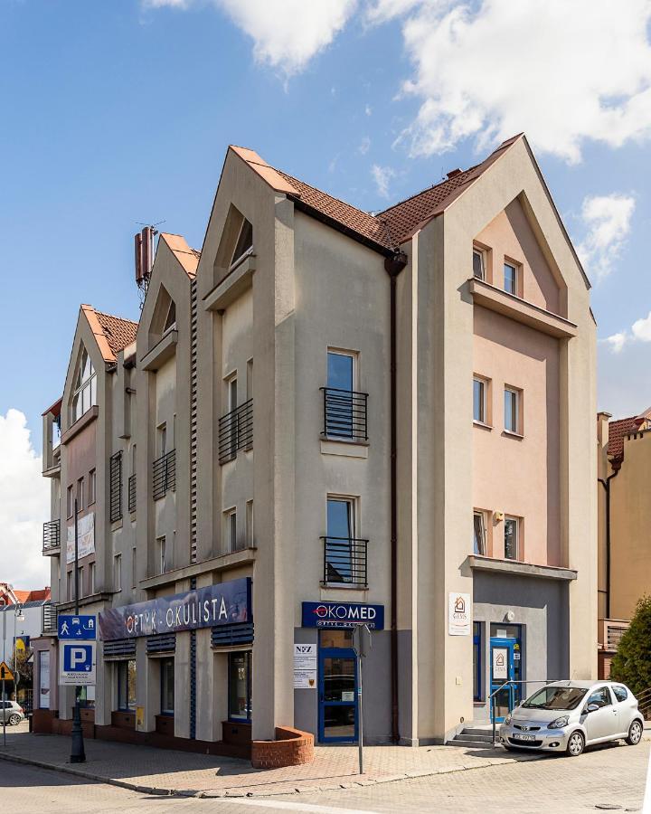 Gems Hostel Głogów Esterno foto